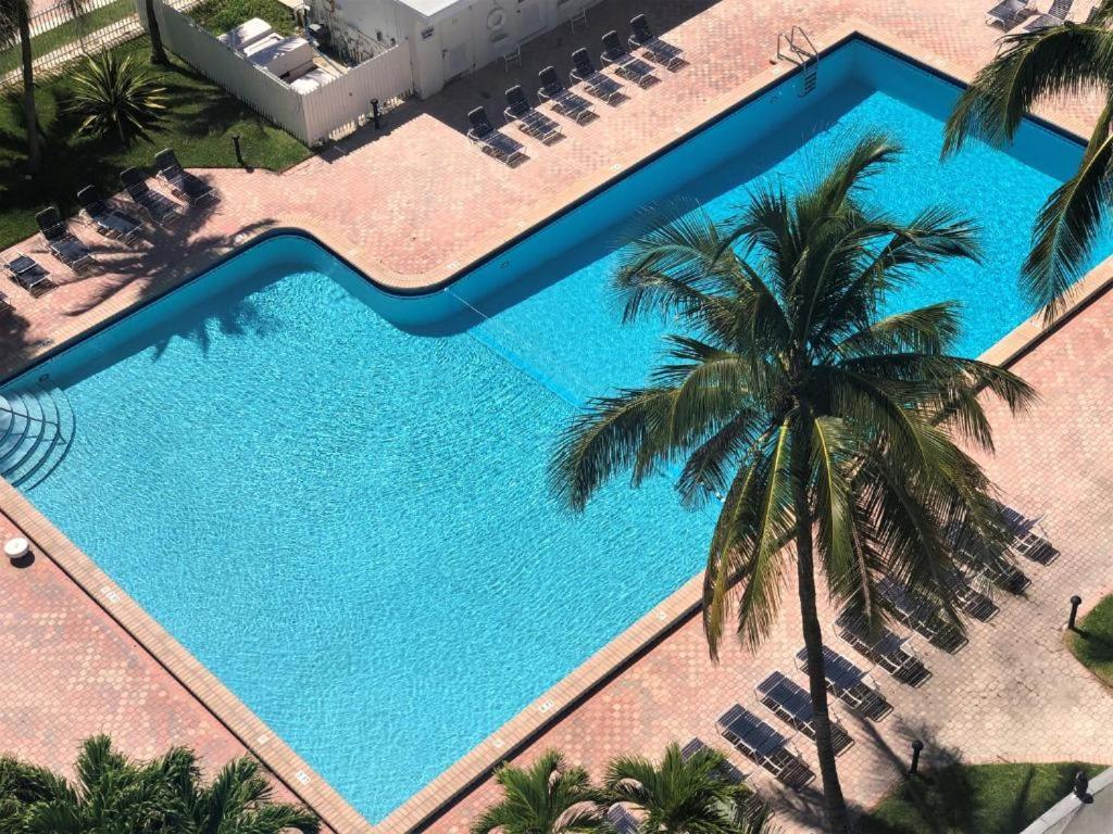Beachfront Rentals Miami Beach By Bl Rentals Екстер'єр фото